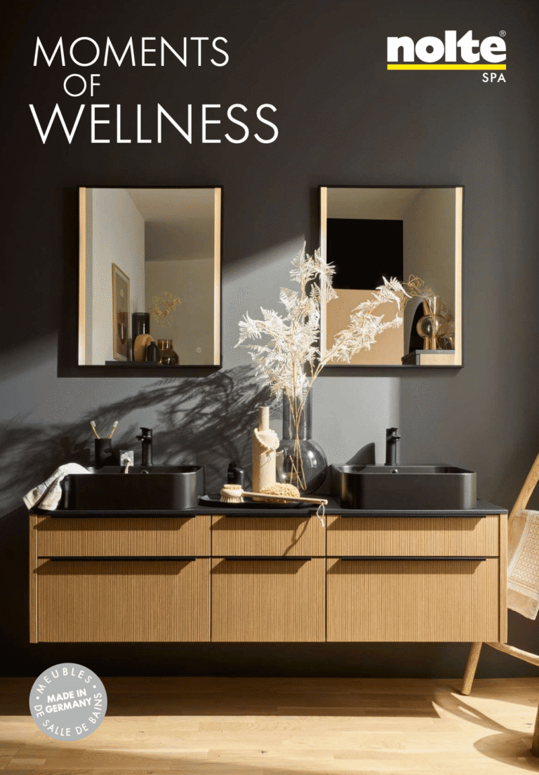 1. Miroir design moderne pour salle de bain, finition élégante et contemporaine.